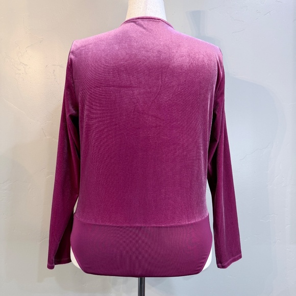 🔥 And Now This 1X Velvet Surplice Bodysuit — Holiday-Ready Raspberry Plus Size - Picture 3 of 5